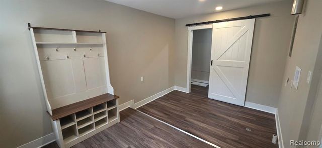 9100 Pittsfield Street, Commerce Twp, MI 48382