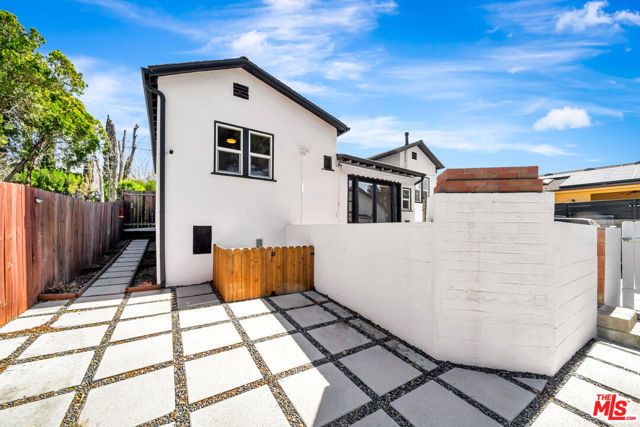 10509 Wilsey Avenue, Tujunga (los Angeles), CA 91042