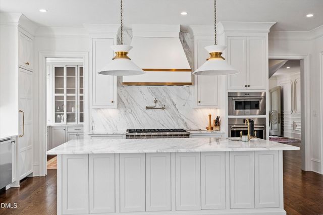 2123 Saint Marys Street, Raleigh, NC 27608