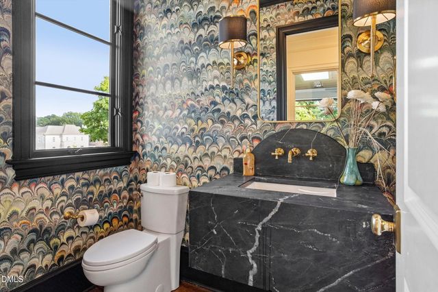 2123 Saint Marys Street, Raleigh, NC 27608