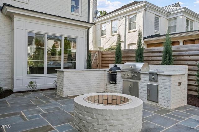 2123 Saint Marys Street, Raleigh, NC 27608