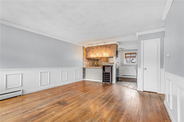 72 W Shore Road 204, Warwick, RI 02889