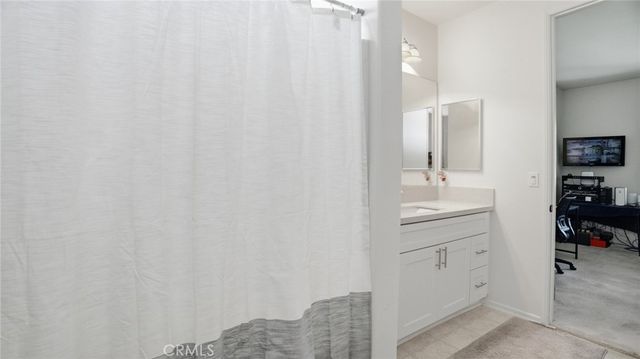 4727 W Vahan Court, Lancaster, CA 93536