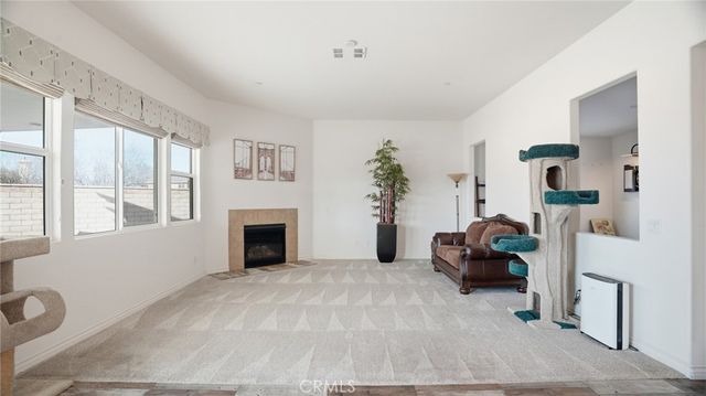4727 W Vahan Court, Lancaster, CA 93536