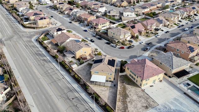 4727 W Vahan Court, Lancaster, CA 93536