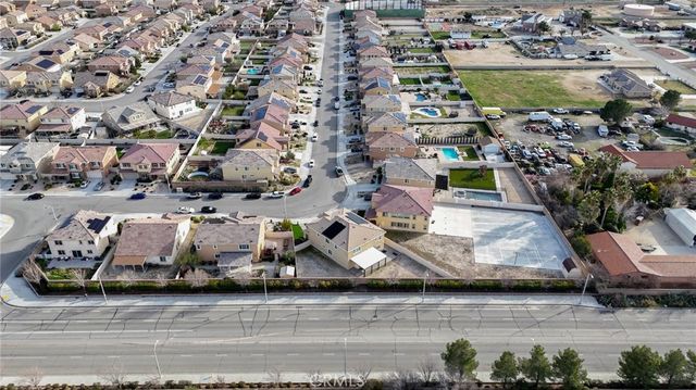 4727 W Vahan Court, Lancaster, CA 93536