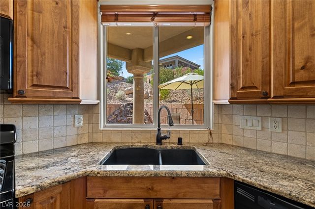 748 Tivoli Crescent Street, Mesquite, NV 89027