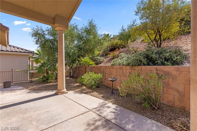 748 Tivoli Crescent Street, Mesquite, NV 89027