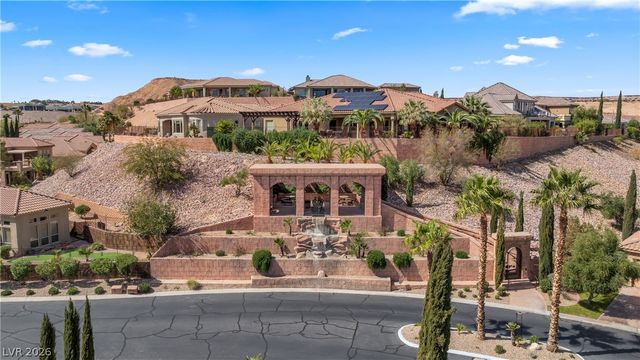 748 Tivoli Crescent Street, Mesquite, NV 89027