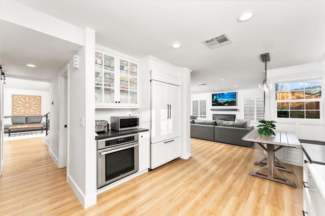 101 Coval Ct, Folsom, CA 95630