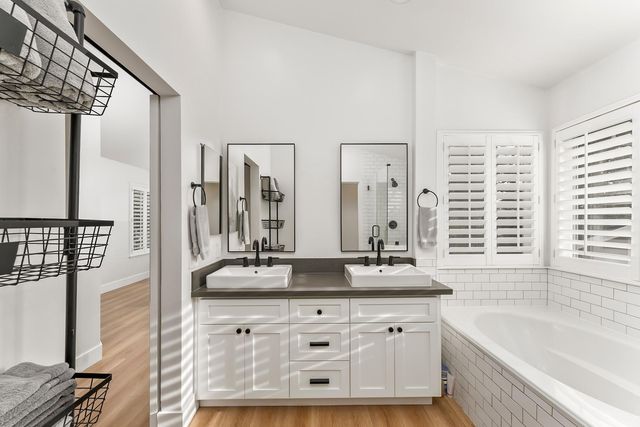 101 Coval Ct, Folsom, CA 95630