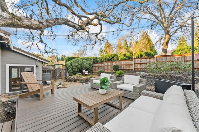 101 Coval Ct, Folsom, CA 95630