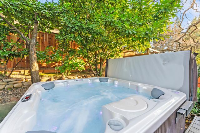 101 Coval Ct, Folsom, CA 95630
