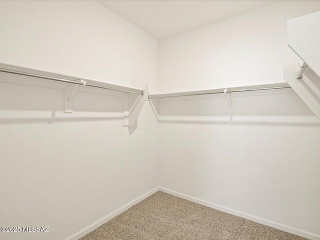 7021 W Jadewood Lane, Tucson, AZ 85757