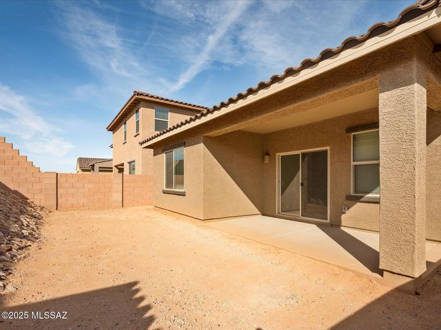 7021 W Jadewood Lane, Tucson, AZ 85757