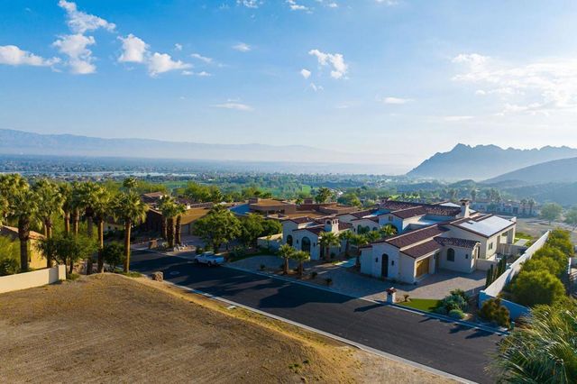 79091 Tom Fazio Lane S 30, La Quinta, CA 92253