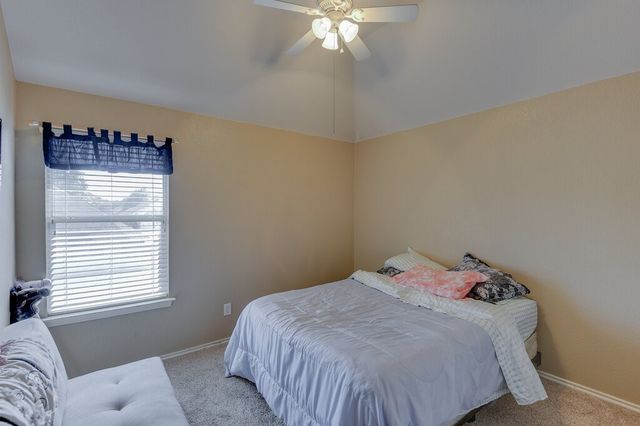 2715 Forest Lake Drive, Grand Prairie, TX 75052