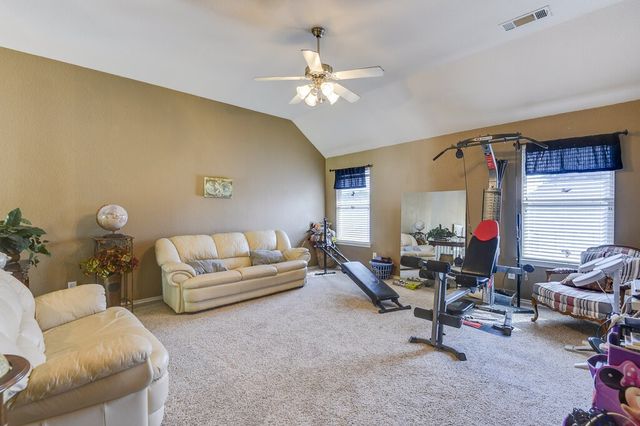 2715 Forest Lake Drive, Grand Prairie, TX 75052