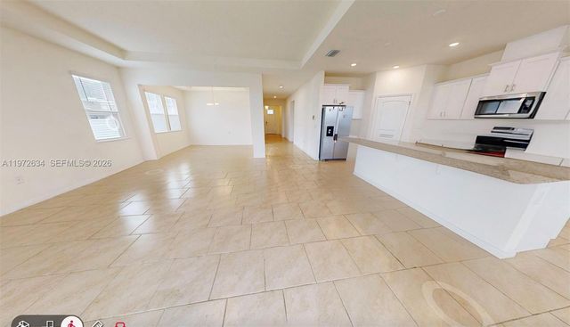 1817 Walnut Creek Drive, Kissimmee, FL 34744
