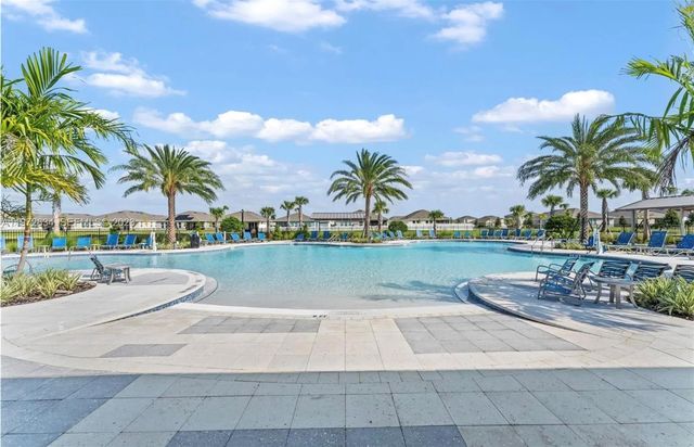 1817 Walnut Creek Drive, Kissimmee, FL 34744