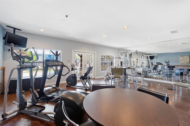 2410 S 2nd Street 309, Waco, TX 76706