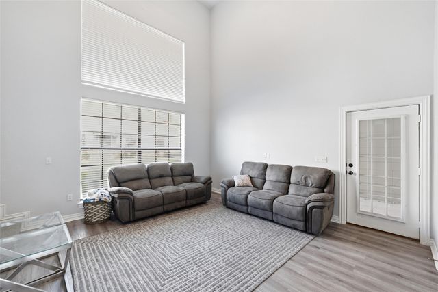 2410 S 2nd Street 309, Waco, TX 76706