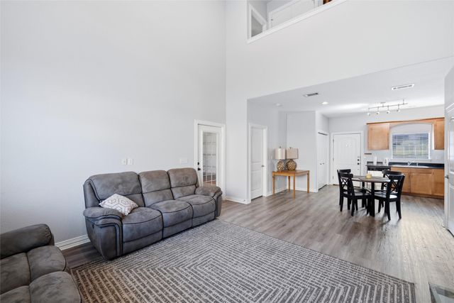 2410 S 2nd Street 309, Waco, TX 76706