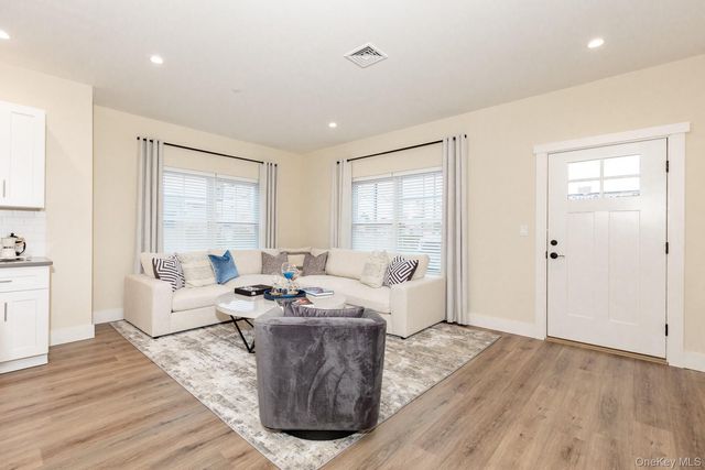 205 Romar Court, West Babylon, NY 11704