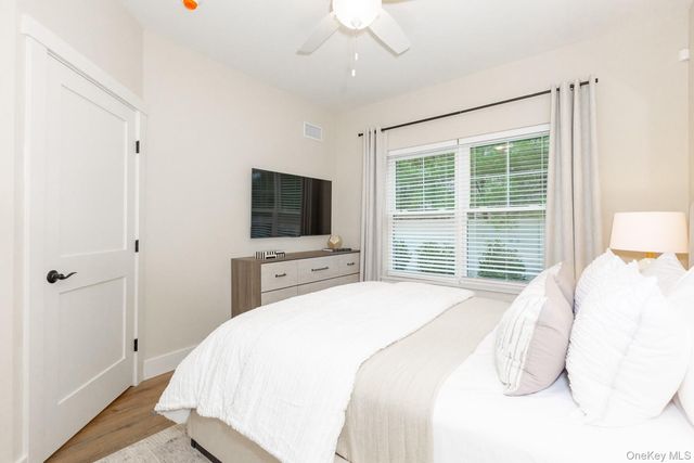 205 Romar Court, West Babylon, NY 11704