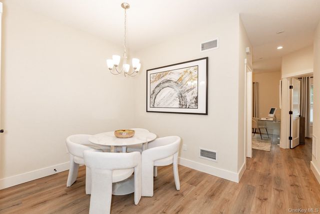 205 Romar Court, West Babylon, NY 11704