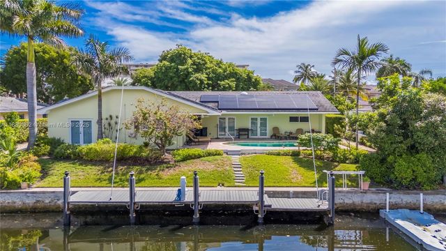 3921 NE 31st Ave, Lighthouse Point, FL 33064