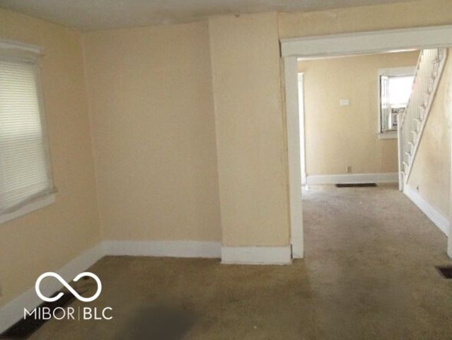 1053 W 35th Street, Indianapolis, IN 46208