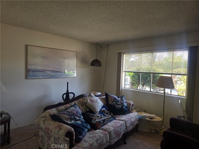 516 San Rogelio, Hemet, CA 92545