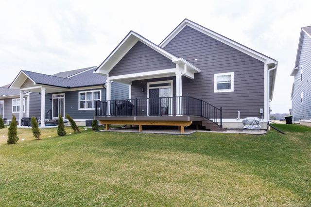 27489 Maryjane Lane W, Chesterfield Twp, MI 48047