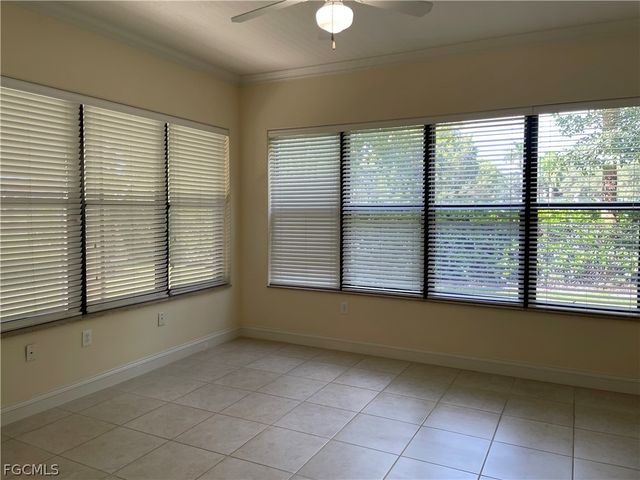 1307 Corso Palermo CT 3101, Naples, FL 34105