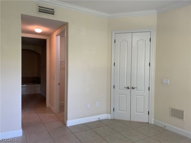 1307 Corso Palermo CT 3101, Naples, FL 34105