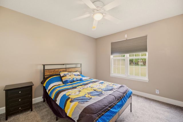 301 E Valley Park Dr, Valley Center, KS 67147