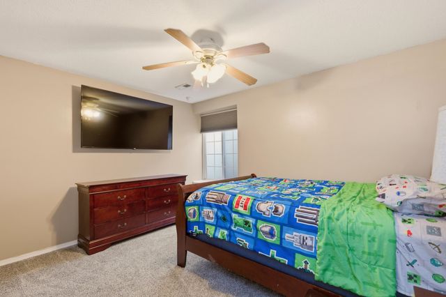 301 E Valley Park Dr, Valley Center, KS 67147
