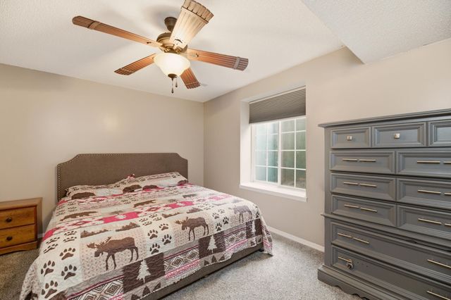301 E Valley Park Dr, Valley Center, KS 67147