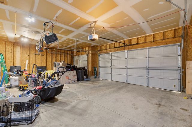 301 E Valley Park Dr, Valley Center, KS 67147