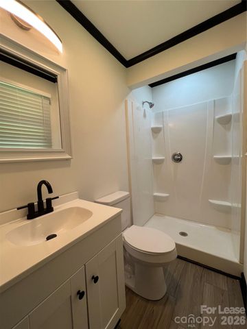 1214 Northwoods Drive, Kings Mountain, NC 28086