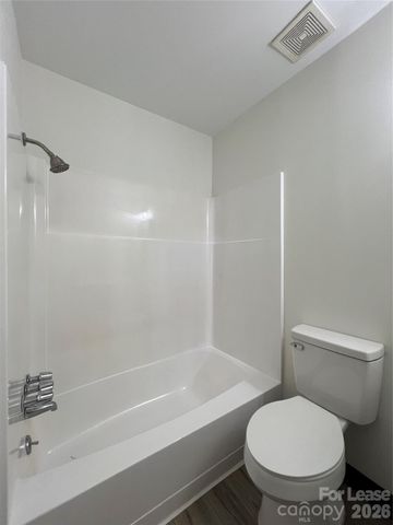 1214 Northwoods Drive, Kings Mountain, NC 28086
