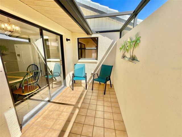 126 SANDSTONE CIRCLE, Venice, FL 34293