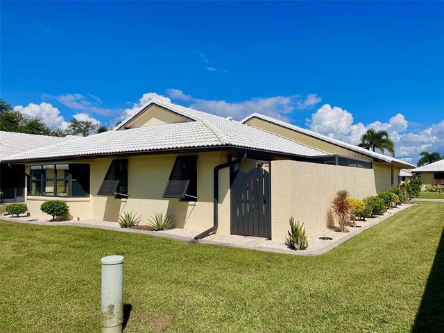 126 SANDSTONE CIRCLE, Venice, FL 34293