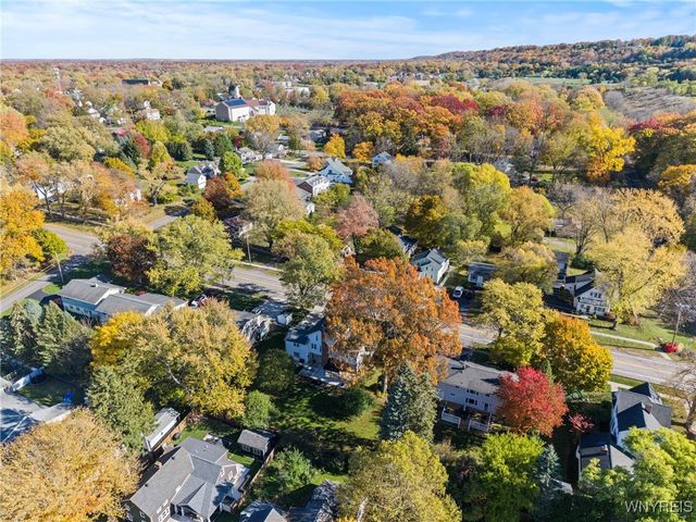 345 South 4th Street, Lewiston, NY 14092