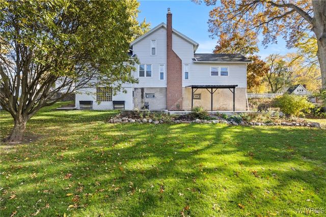 345 South 4th Street, Lewiston, NY 14092