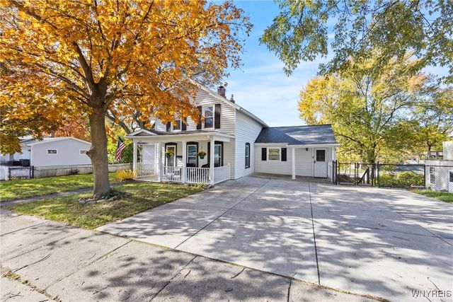 345 South 4th Street, Lewiston, NY 14092