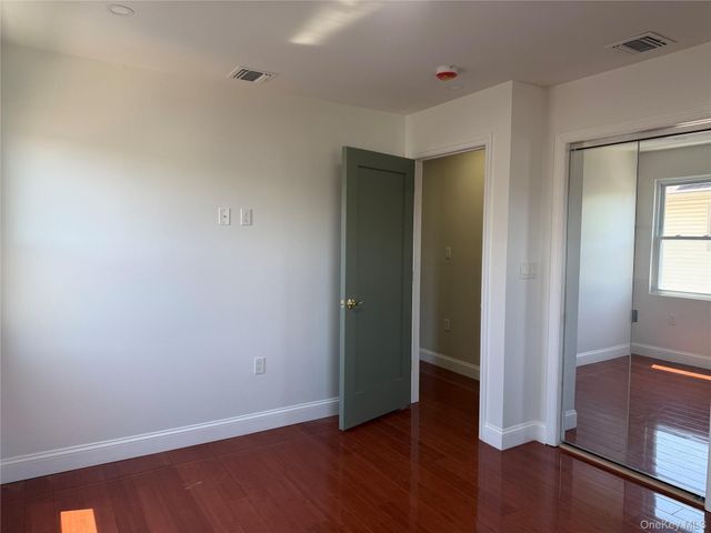 178-41 146th Terrace, Jamaica, NY 11434