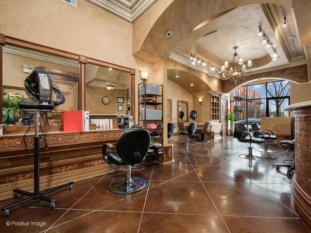 7162 W GRAND Avenue 1EW, Chicago, IL 60707