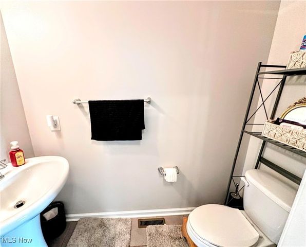 1489 Crescent Drive, Streetsboro, OH 44241